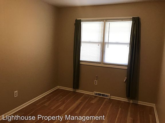3rd image of 3507 Goodman Ave SW #3509