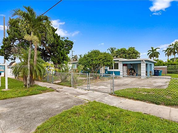 4th image of 3030 NW 176th St