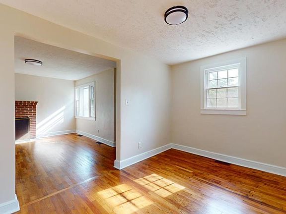 5th image of 245 Cleveland St