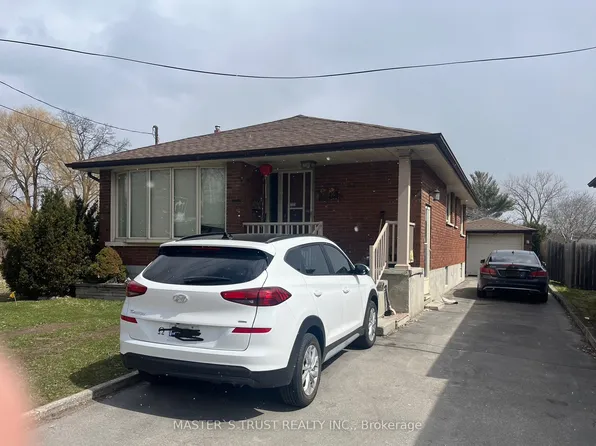 5568 Drummond Rd, Niagara Falls, ON L2G 4L3