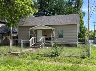 1010 W Scott St, Springfield, MO 65802