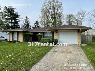 9243 E Rochelle Dr, Indianapolis, IN 46235