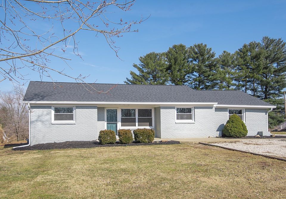 1st image of 1555 E Moffett Ln