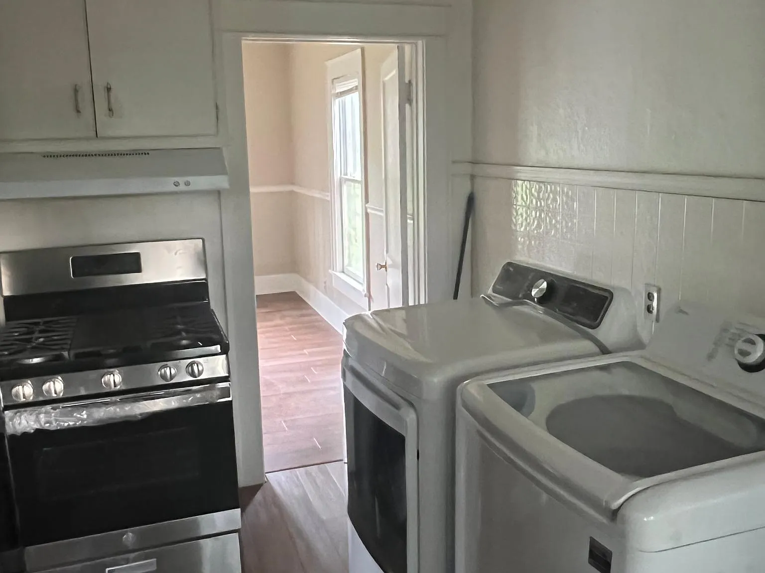 1102 Woodward Ave — Photo 4