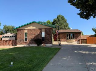 4 Windflower Ct, Pueblo, CO 81001