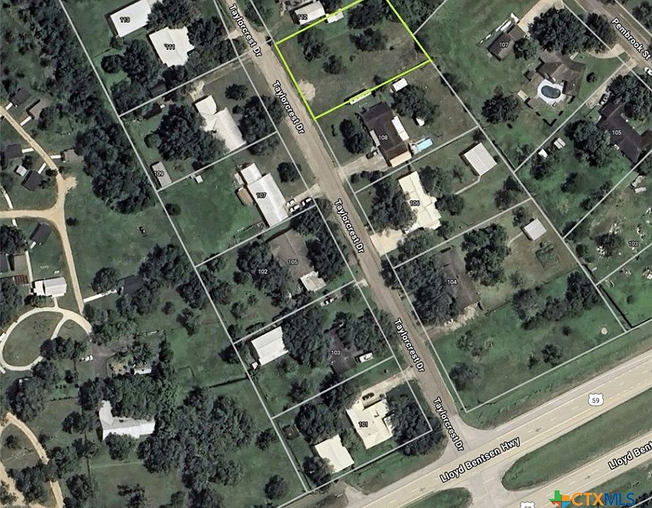 2nd image of 110 Taylorcrest St