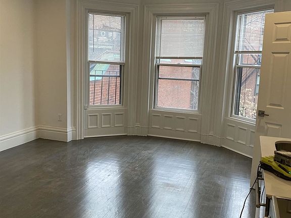 225 Newbury St. #3R Boston - Back Bay Unit Photo 4 (5)