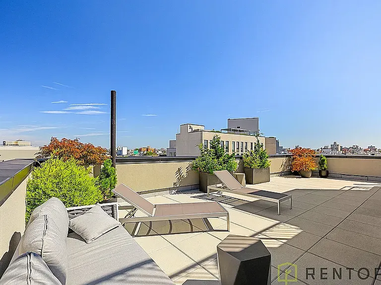 494 Manhattan Ave #4E — Photo 18