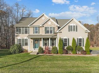 111 Cramer Rd, Poughkeepsie, NY 12603