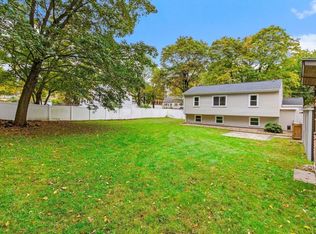 71 Conlyn Ave, Franklin, MA 02038