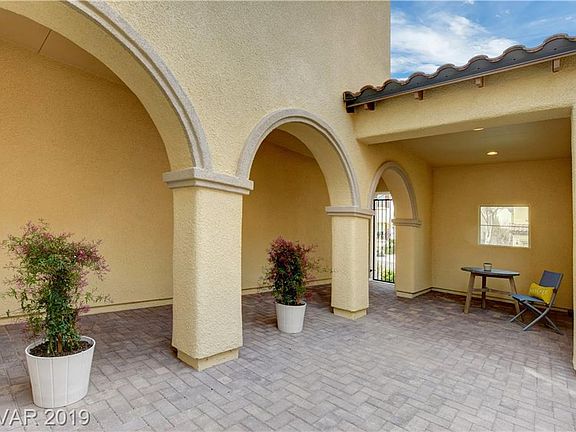 3rd image of 12261 Nasino Ave