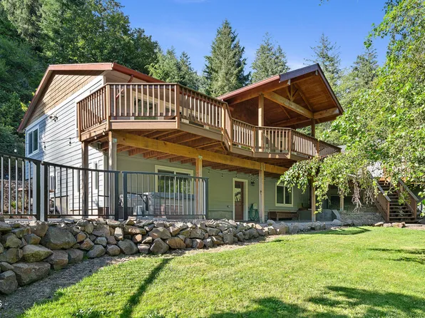 15540 Trask River Rd, Tillamook, OR 97141