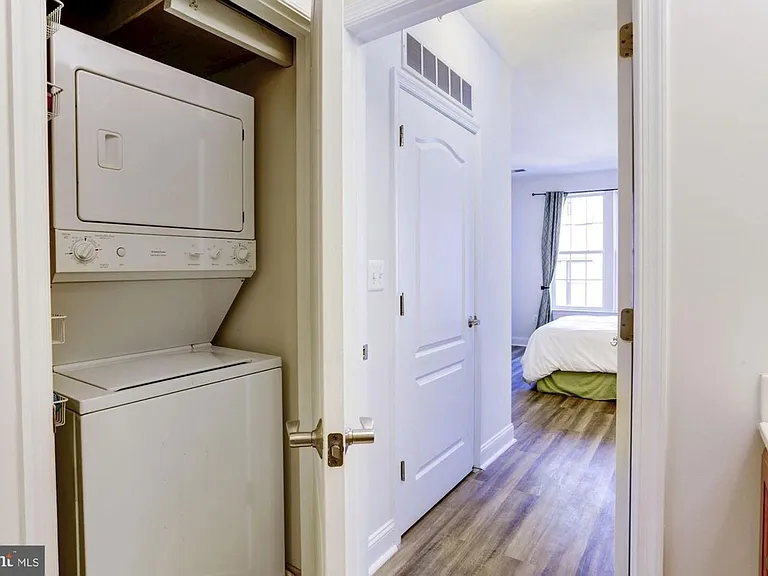 1451 Belmont St NW #402 — Photo 14