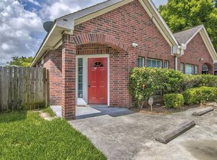 1112 Ryon St, Houston, TX 77009