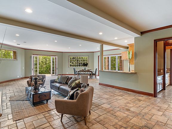 2nd image of 10046 La Canada Way