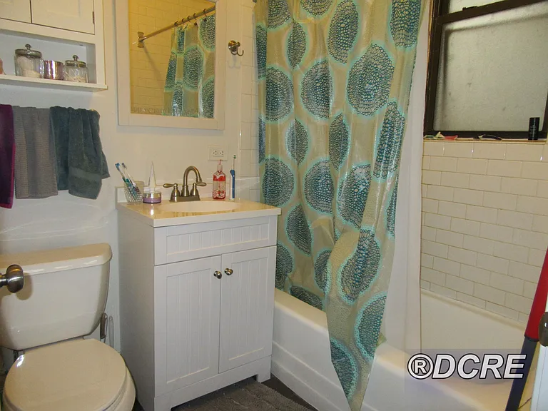 1149 W Pratt Blvd #1W — Photo 7