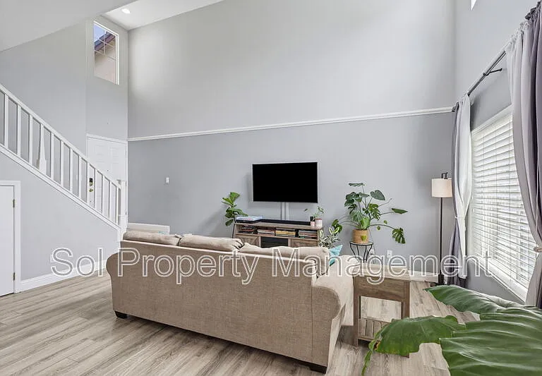 58 Del Rio Ct #1 — Photo 5