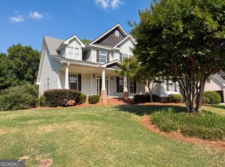 8111 Crestview Dr SE, Covington, GA 30014