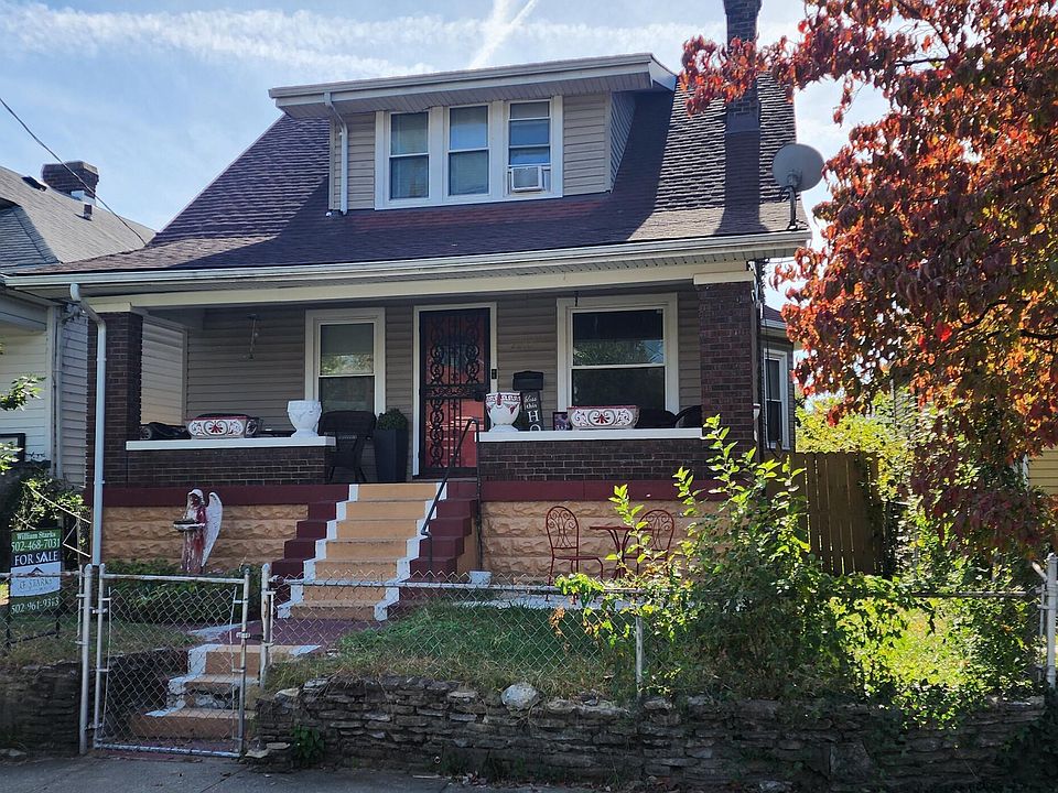 2nd image of 2212 Grand Ave