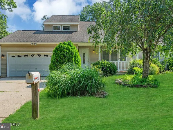 432 Center St, Forked River, NJ 08731