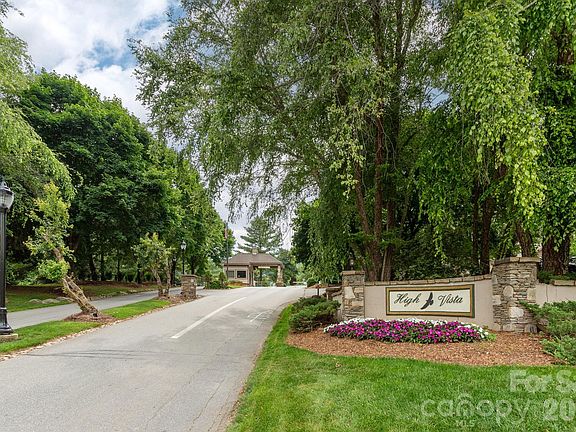 4th image of 39 Poplar Dr