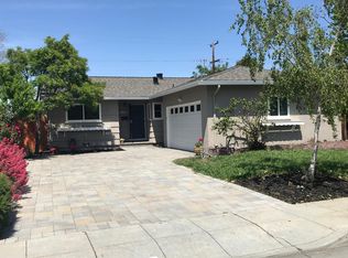 1674 Morgan St, Mountain View, CA 94043