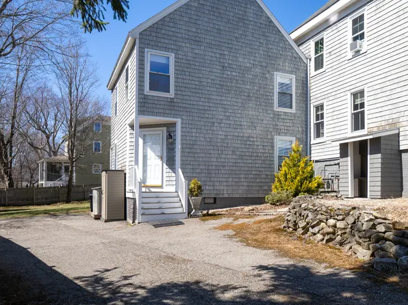 208 Broad St #3, Portsmouth, NH 03801