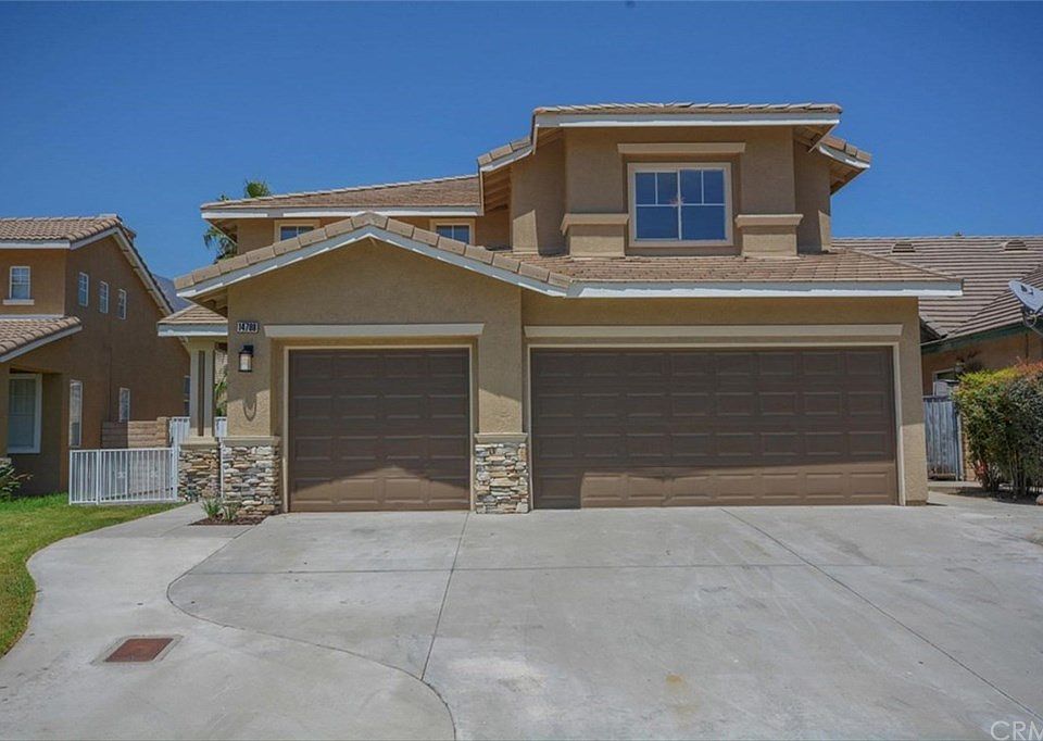 1st image of 14788 Saddlepeak Dr