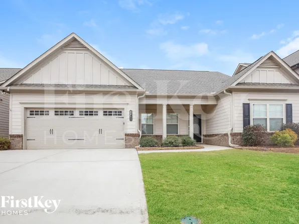 4541 Banshire Cir, Gainesville, GA 30504