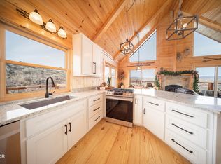 577 Gcr 8952/forrest, Granby, CO 80446