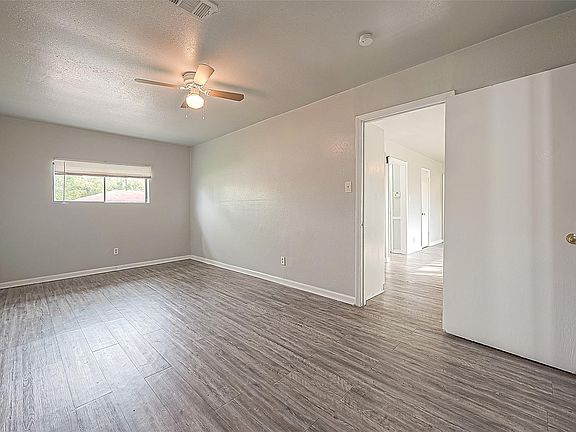 5th image of 5646 Cedarburg Dr