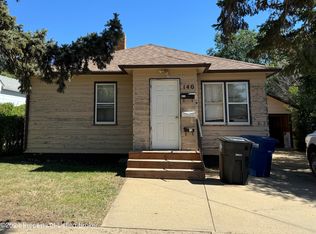 140 11th Ave W, Dickinson, ND 58601