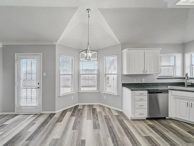 3300 Tommy Hays Dr — Photo 34