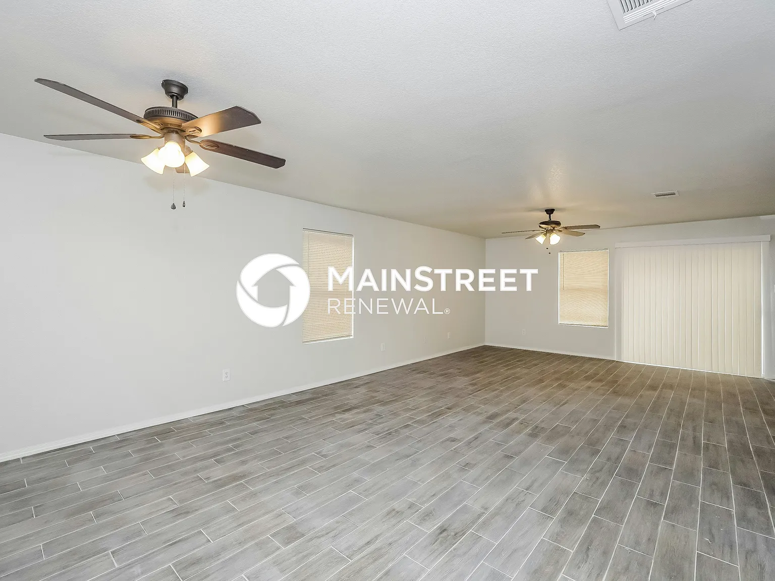8641 Hawkview Dr — Photo 2