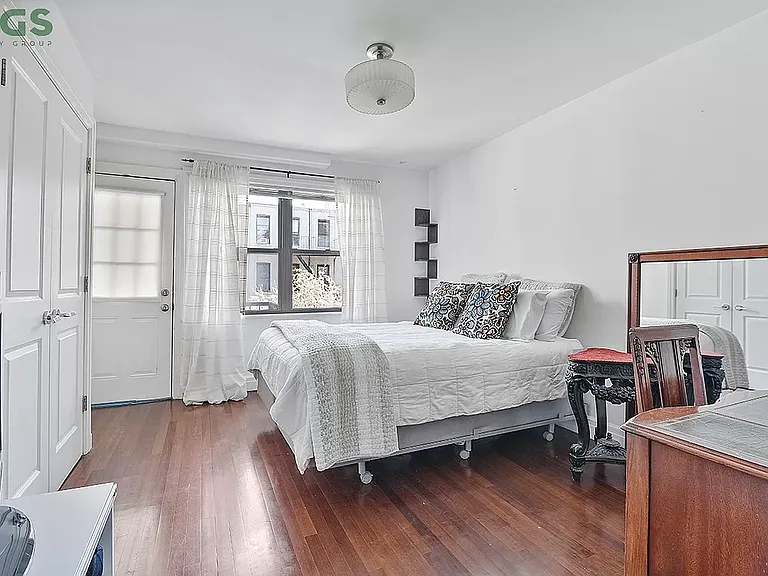 453 12th St #3B — Photo 6
