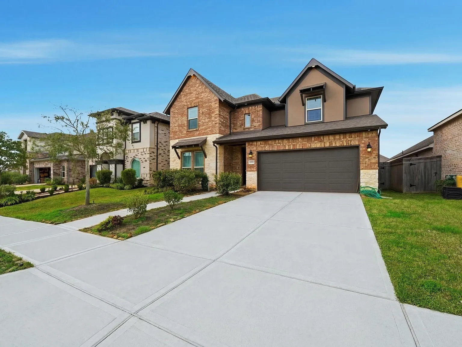4 bed, 3.5 bath, 3000 sqft, $3,250 — Photo 2