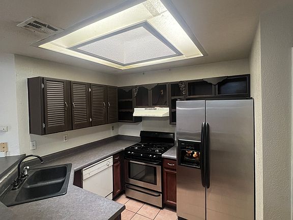 4th image of 12116 Saint Jude Ave