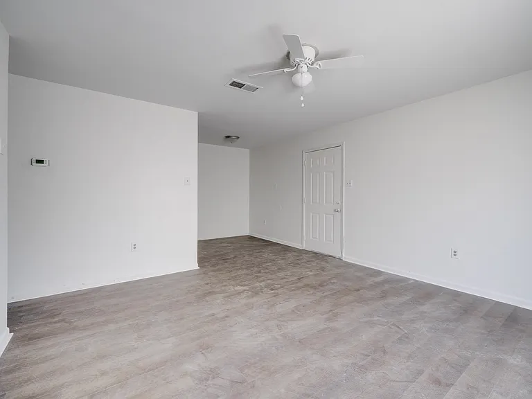 1602 King St #1 — Photo 6
