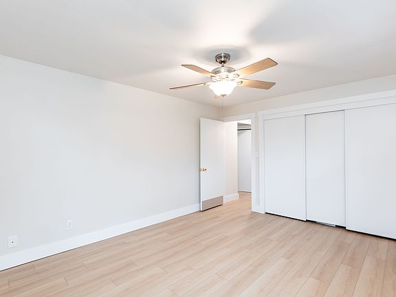 4th image of 3421 Pape Ave #4