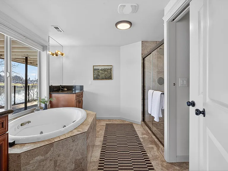 10150 S Riverside Dr — Photo 24