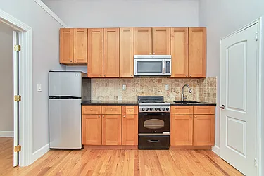 Rented by Living New York