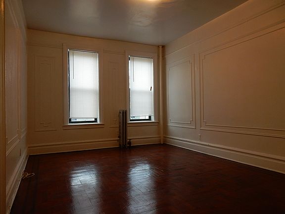 2nd image of 12008 97th Ave #B8