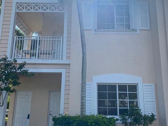 2nd image of 2650 NE 3rd Dr Unit 101