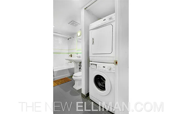 Rented by Douglas Elliman | media 40