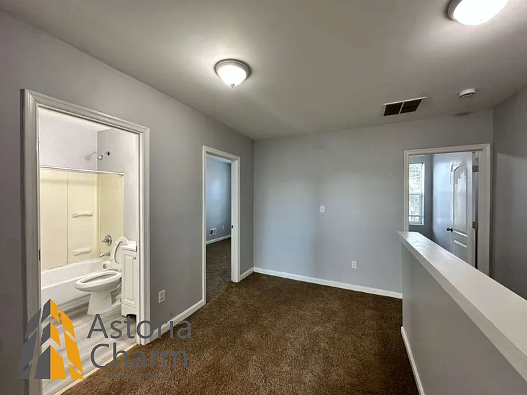 614 Linnard St — Photo 17