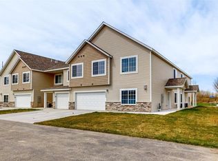 5299 Supalla Ct NW, Rochester, MN 55901