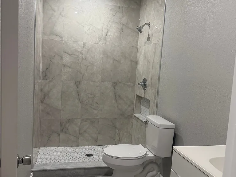 3040 Fletcher Ave — Photo 4