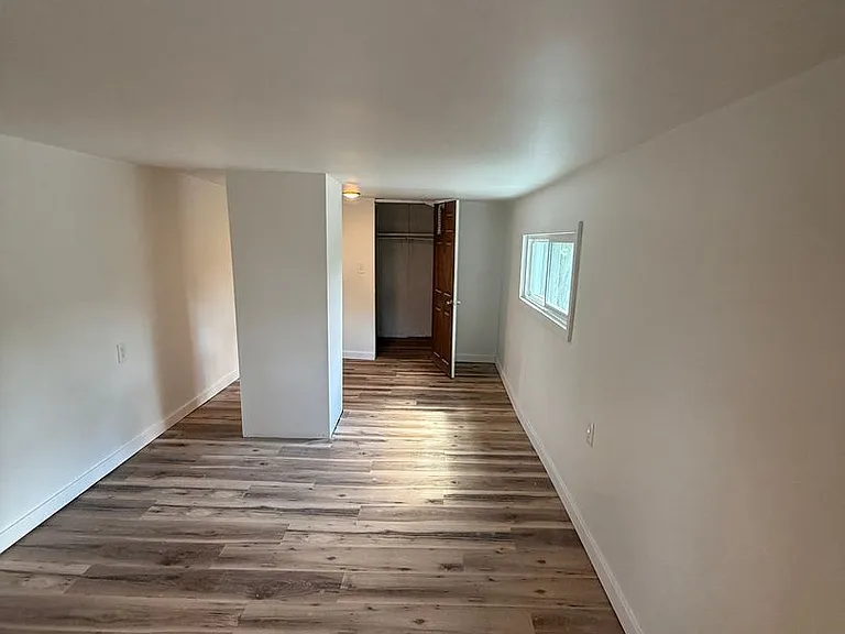 524 Short St — Photo 24