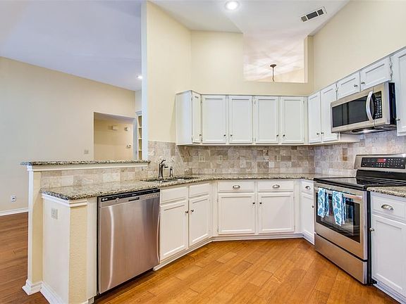 5th image of 1513 Winter Park Ln