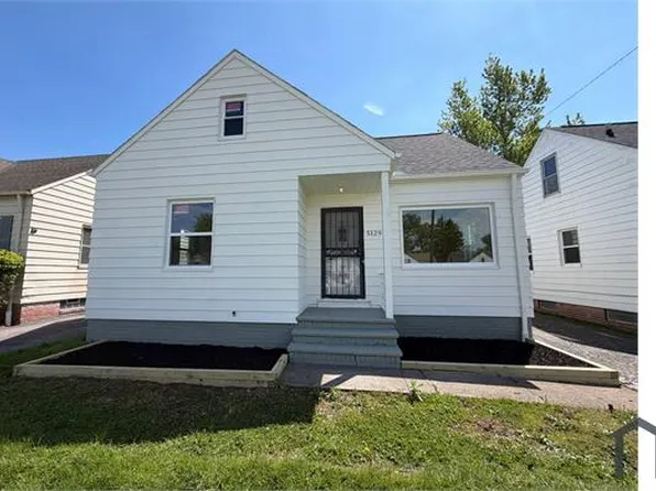 5129 Clement Ave, Maple Heights, OH 44137